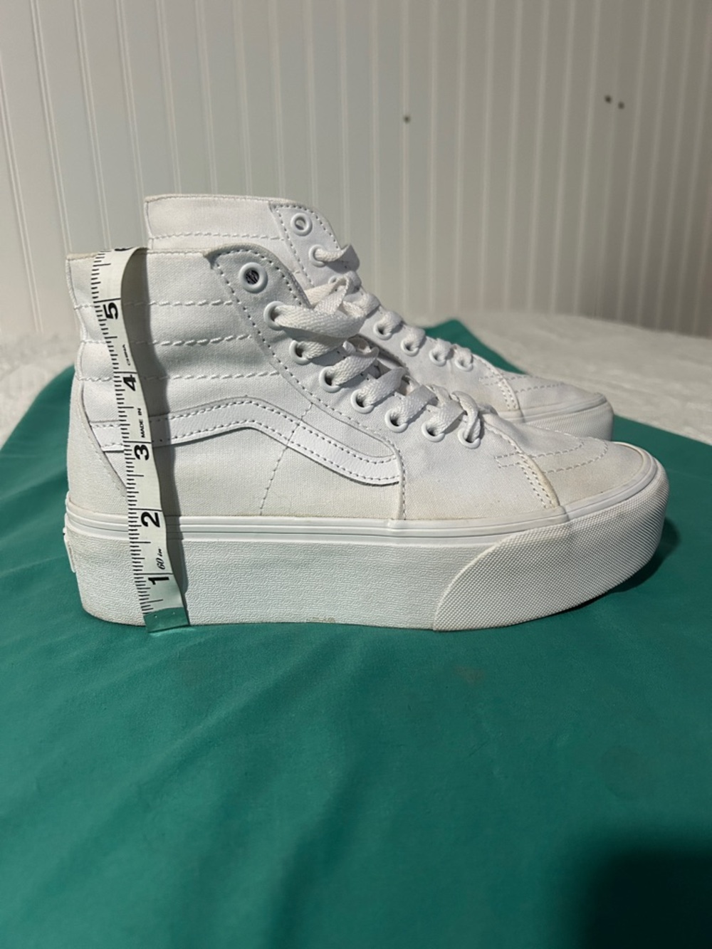Vans White High-Top Platform Canvas Sneakers SZ: W8/M6.5 - Picture 4 of 9